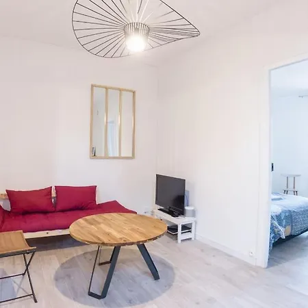 Apartamento Shops Available By Foot *